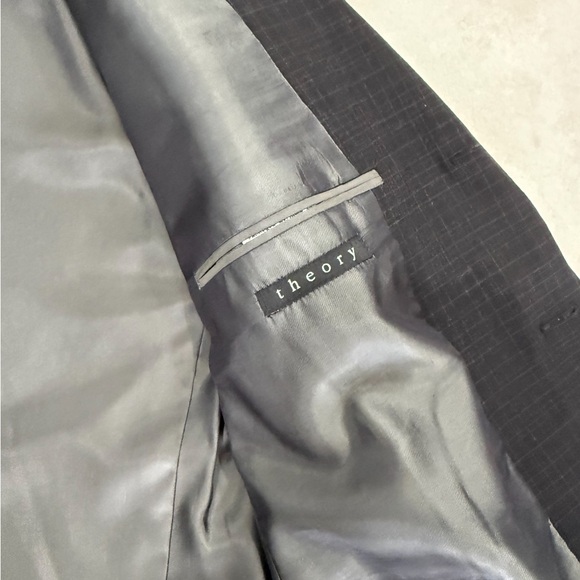 Theory Men's Classic Gray Blazer - Picture 3 of 5
